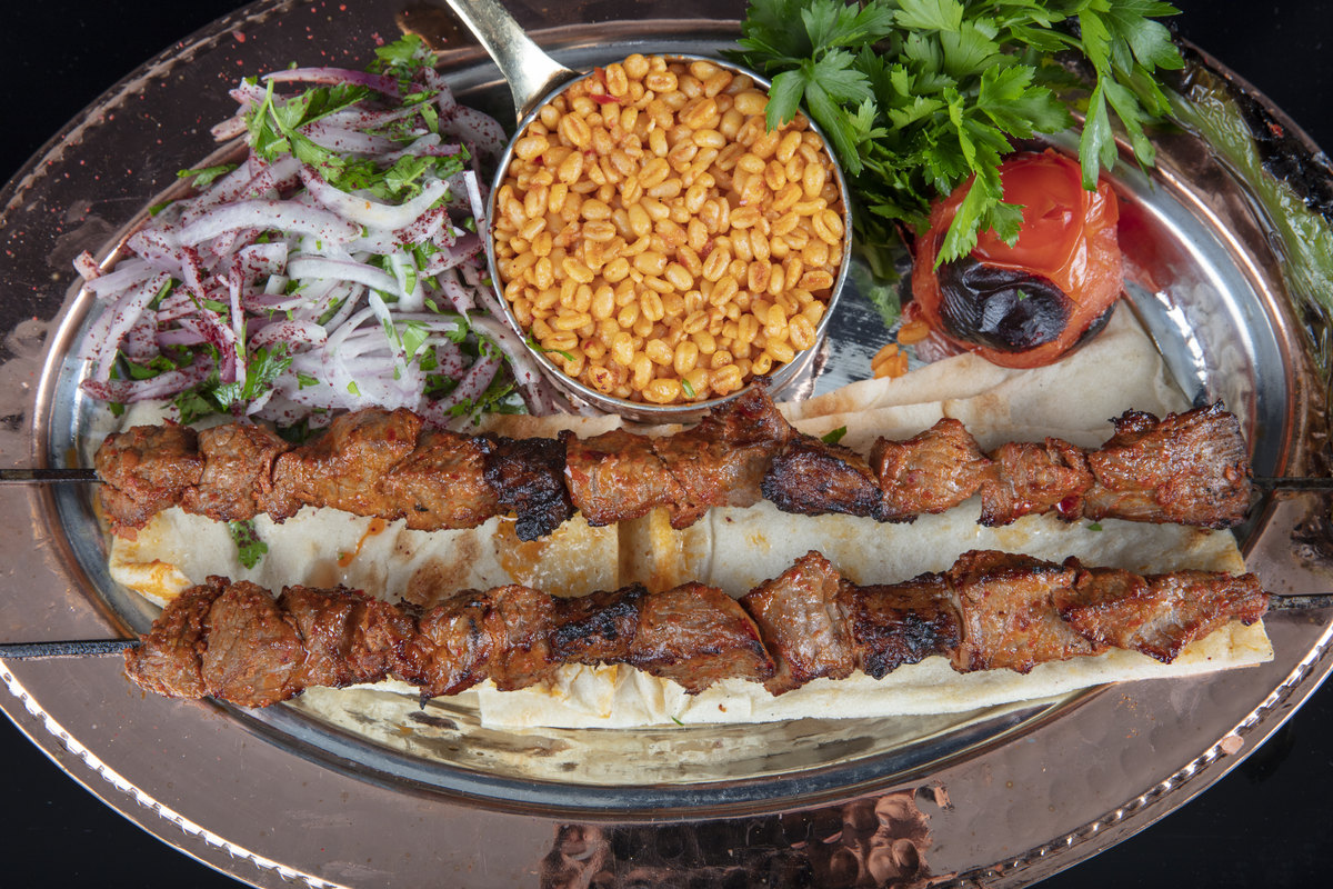 Şiş Kebap Tabağı