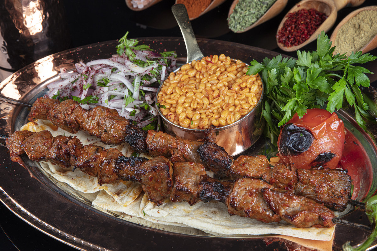 Kebap ve Pilav